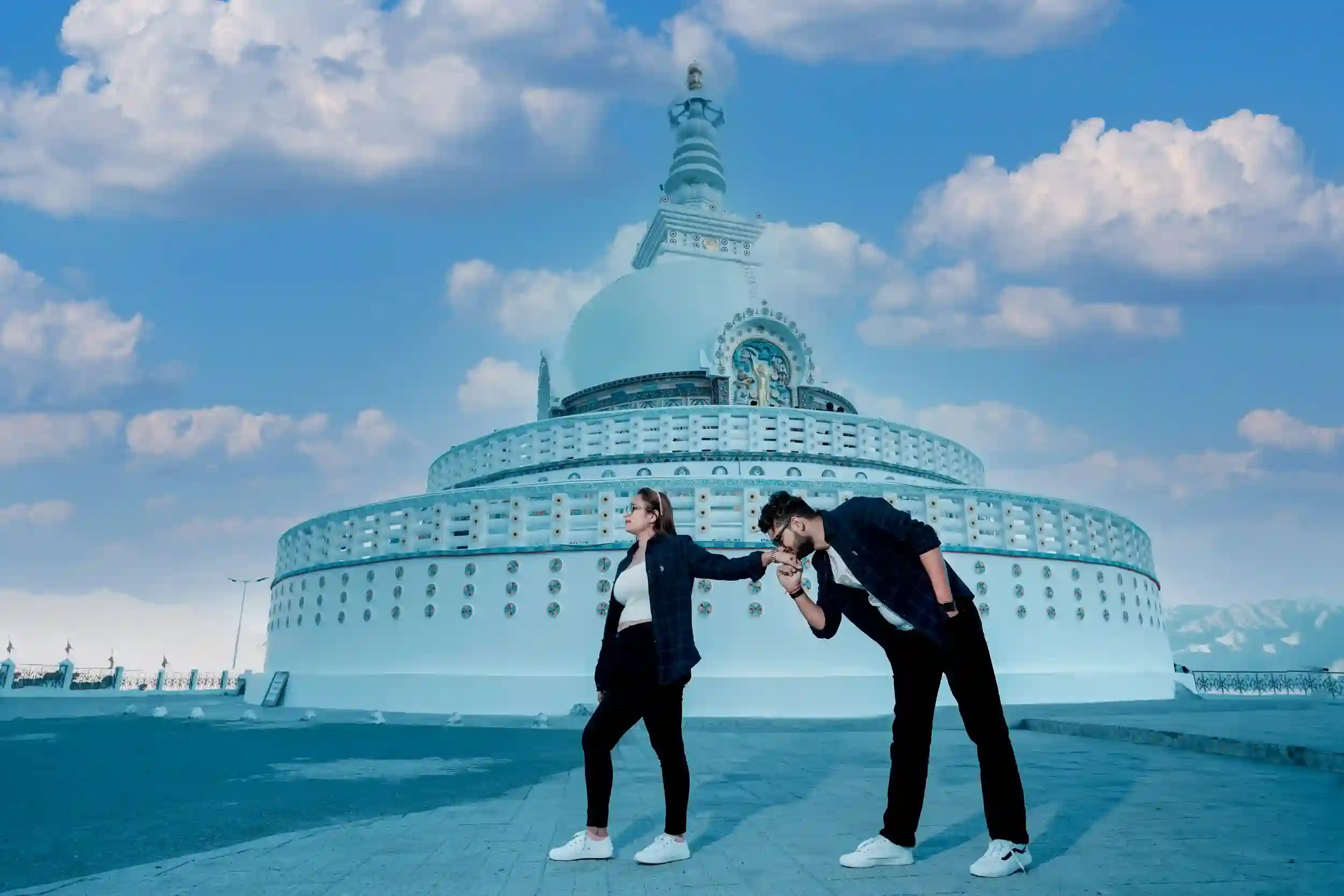 Romantic Pre Wedding Shoot Delhi